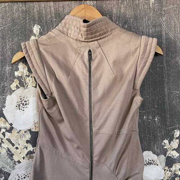 Yigal Azrouel Beige Bodycon Ruched Dress Size 2 - Picture 7 of 12